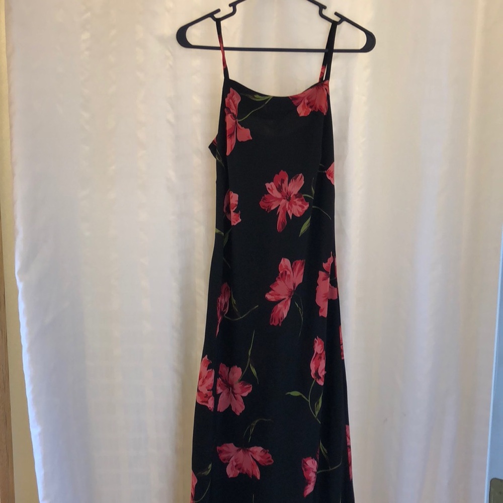 Women’s maxi dress
